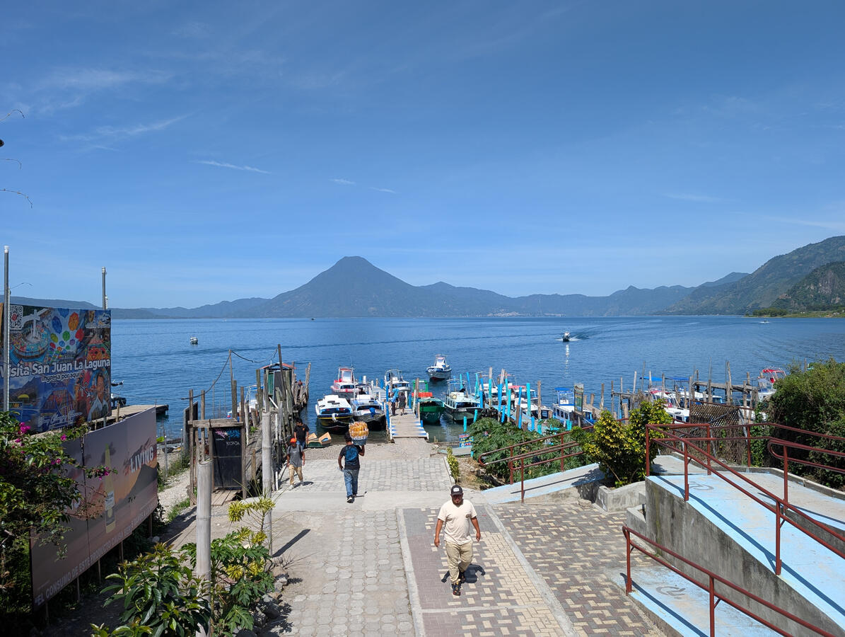 Tzanjuyu Dock / Muelle Tzanjuyu